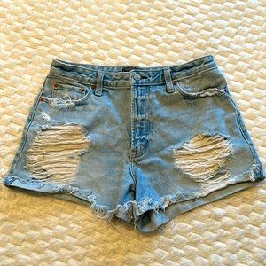 Abercrombie & Fitch High Rise Shorts